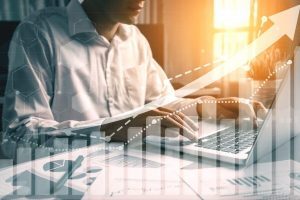 AdobeStock_316551943-2-900×600-1-300×200